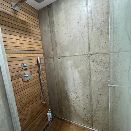 דירה Harley Quinn פופראד